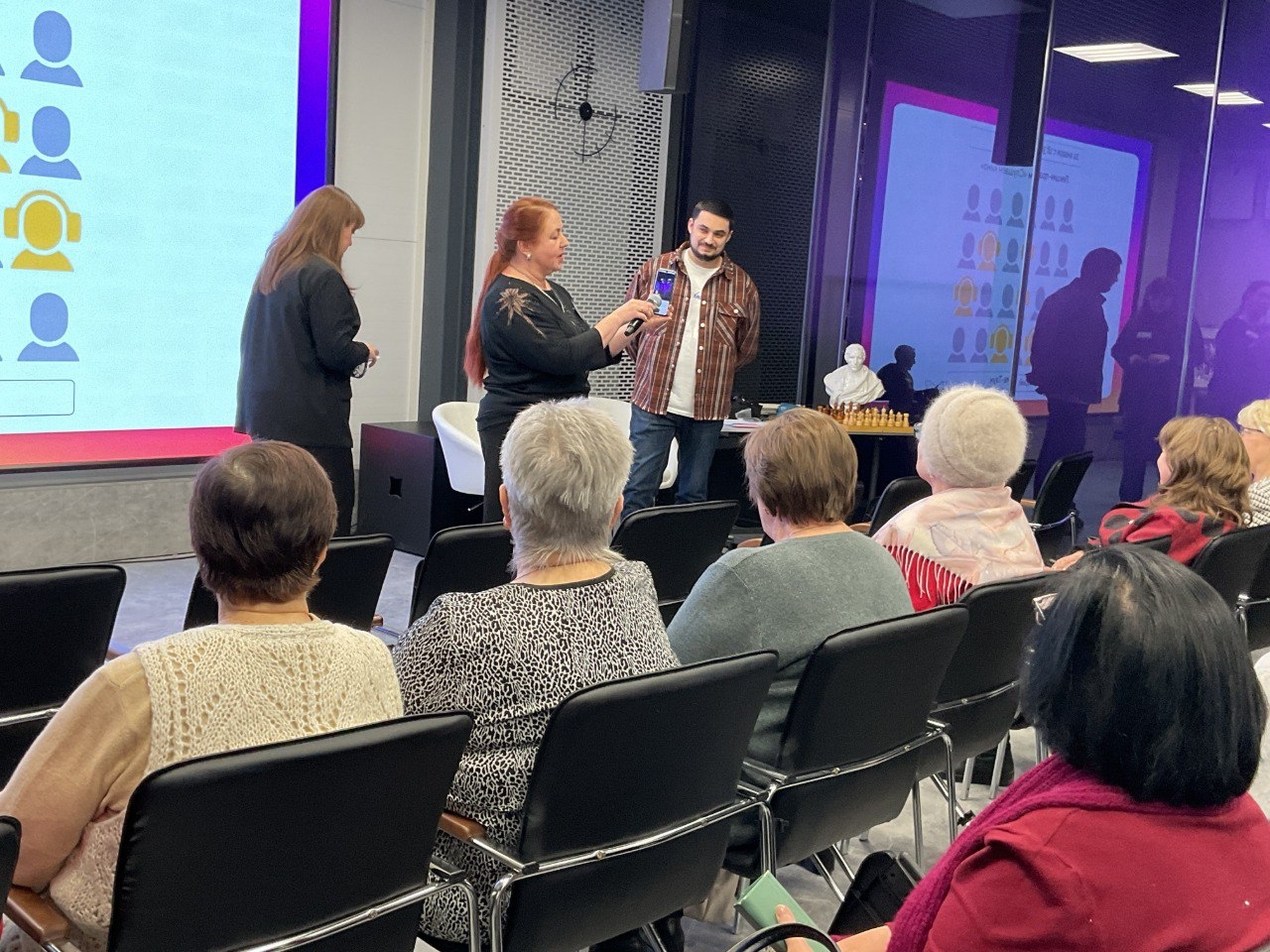 Слушаем кино