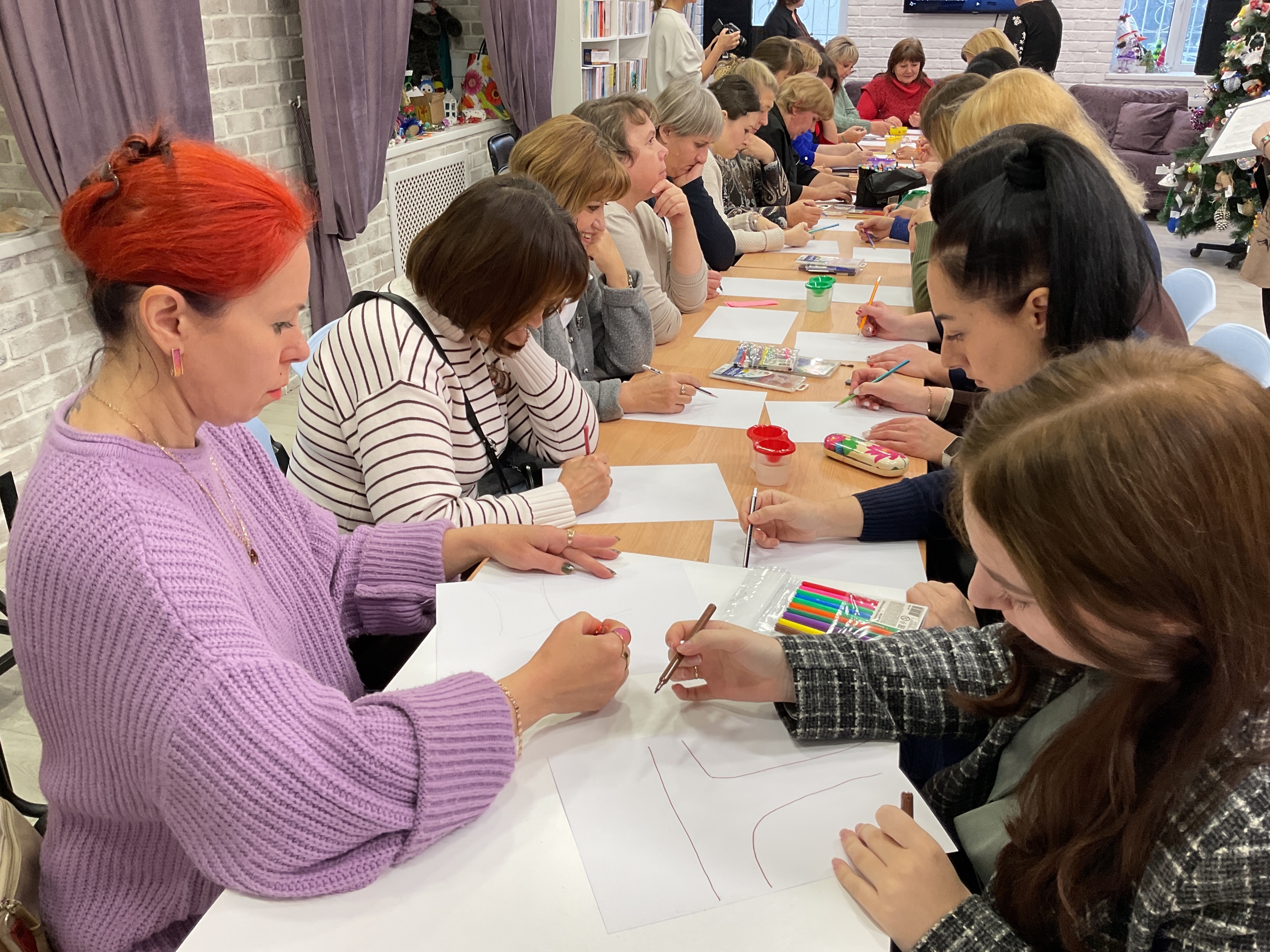 «Визуальные истории: создание инклюзивной выставки картин» - завершена!