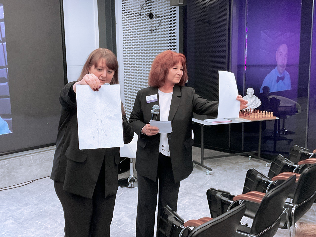 Слушаем кино